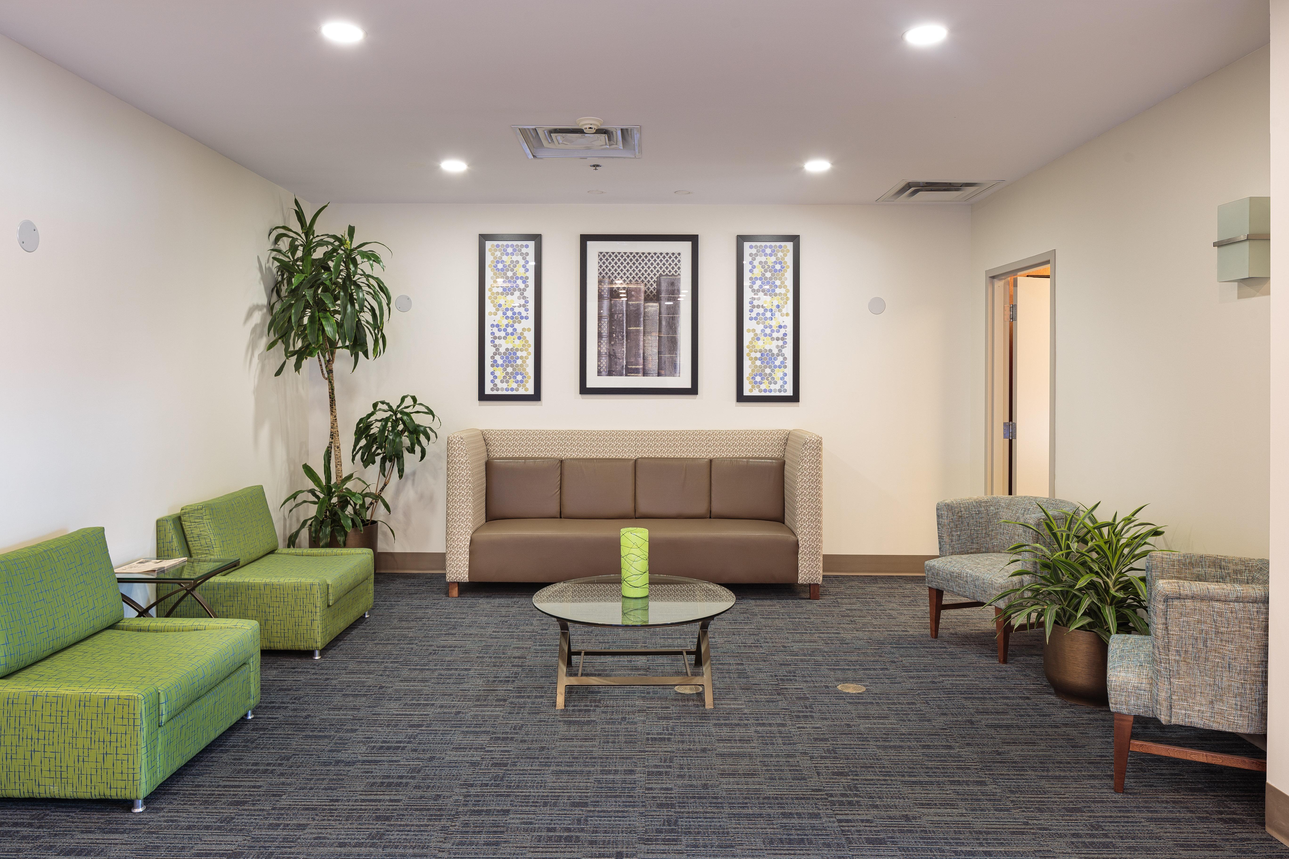 Holiday Inn Express & Suites - Belleville By Ihg Dış mekan fotoğraf