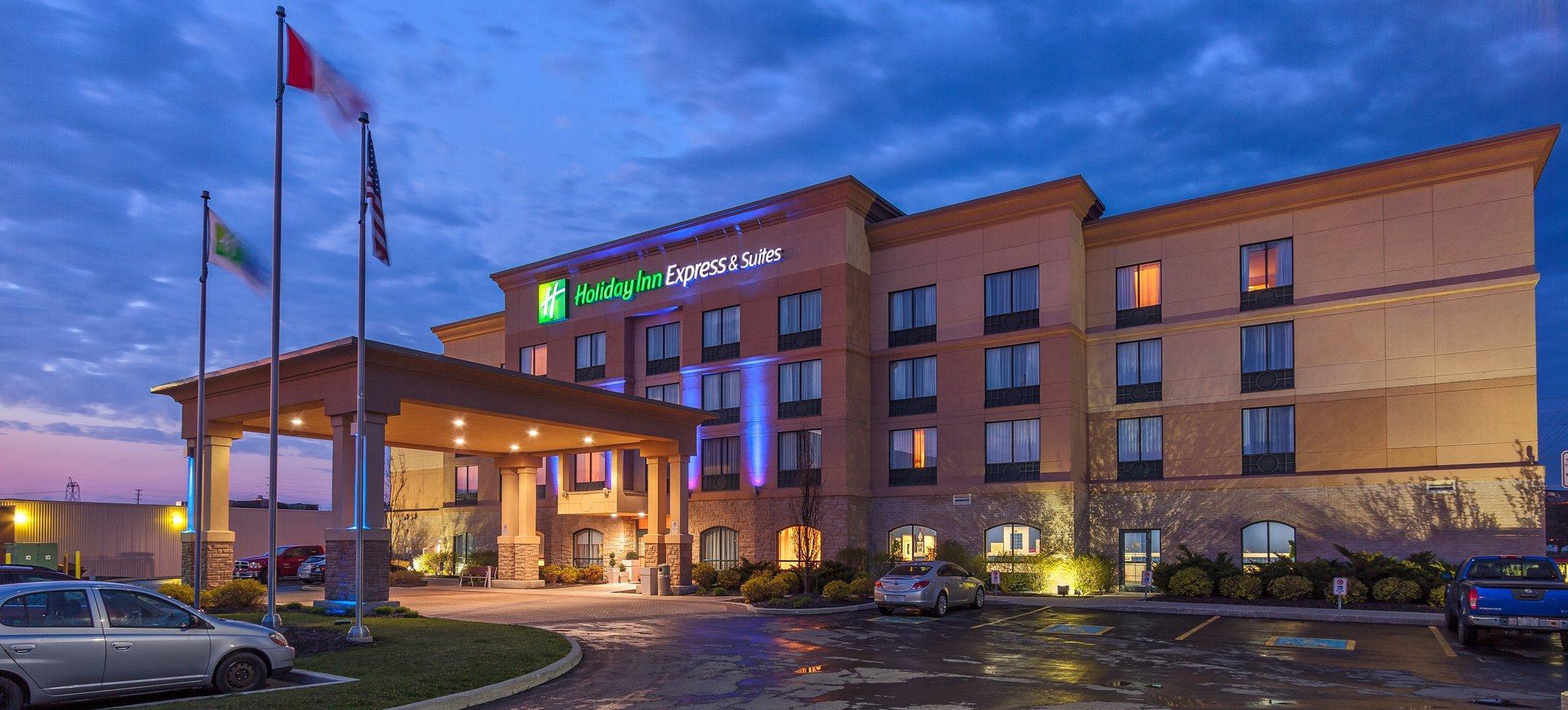 Holiday Inn Express & Suites - Belleville By Ihg Dış mekan fotoğraf