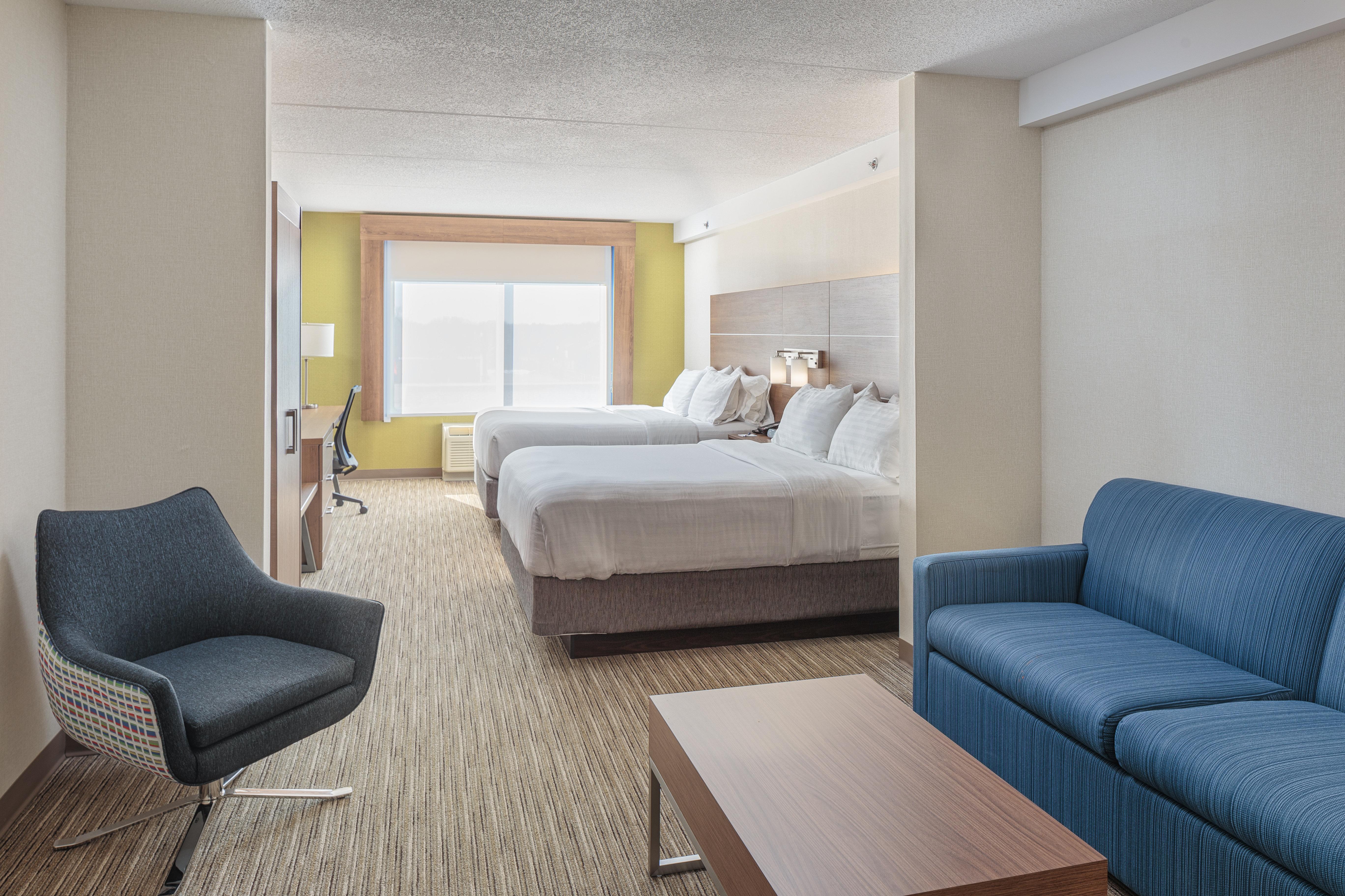 Holiday Inn Express & Suites - Belleville By Ihg Dış mekan fotoğraf