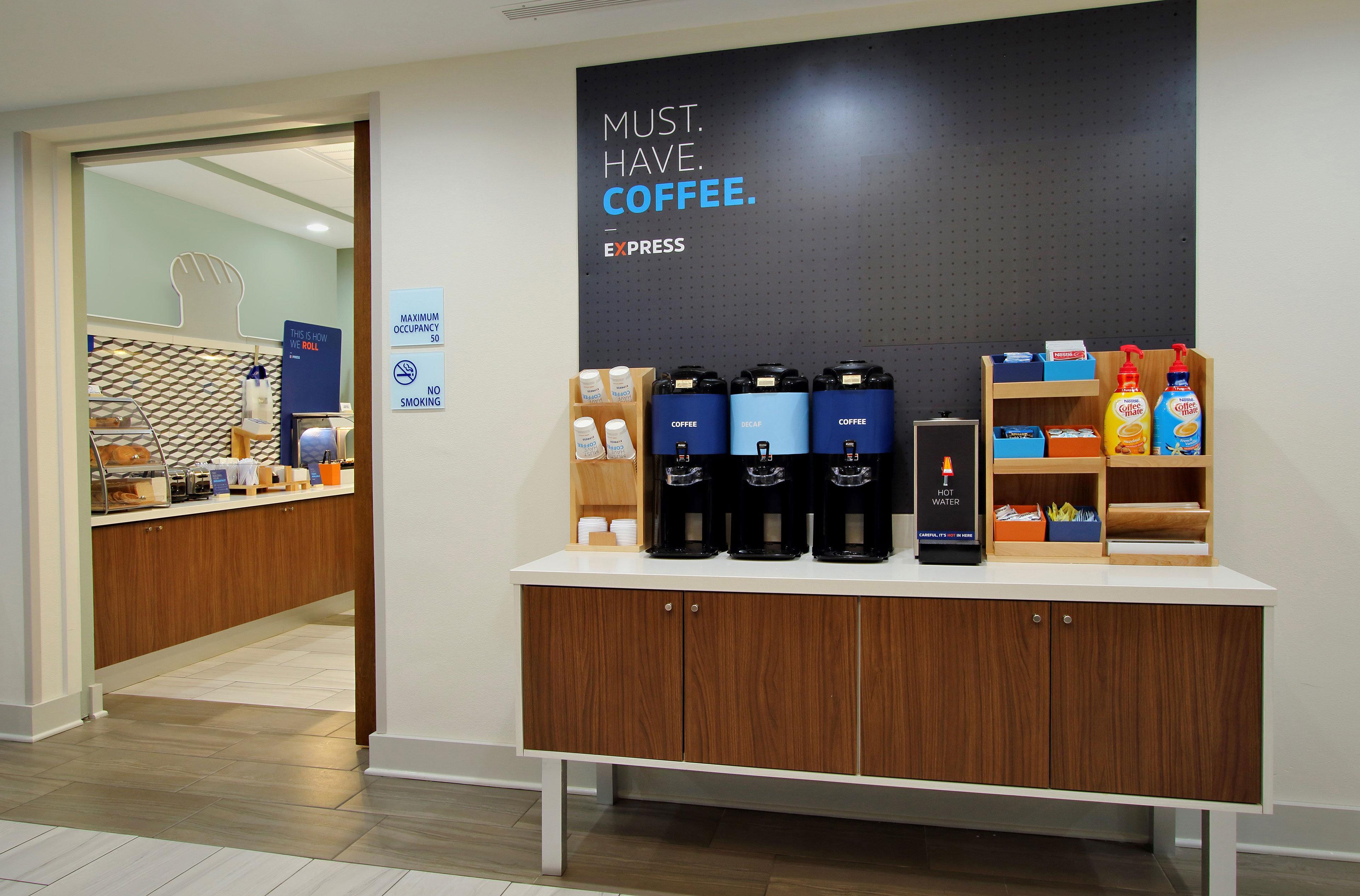 Holiday Inn Express & Suites - Belleville By Ihg Dış mekan fotoğraf