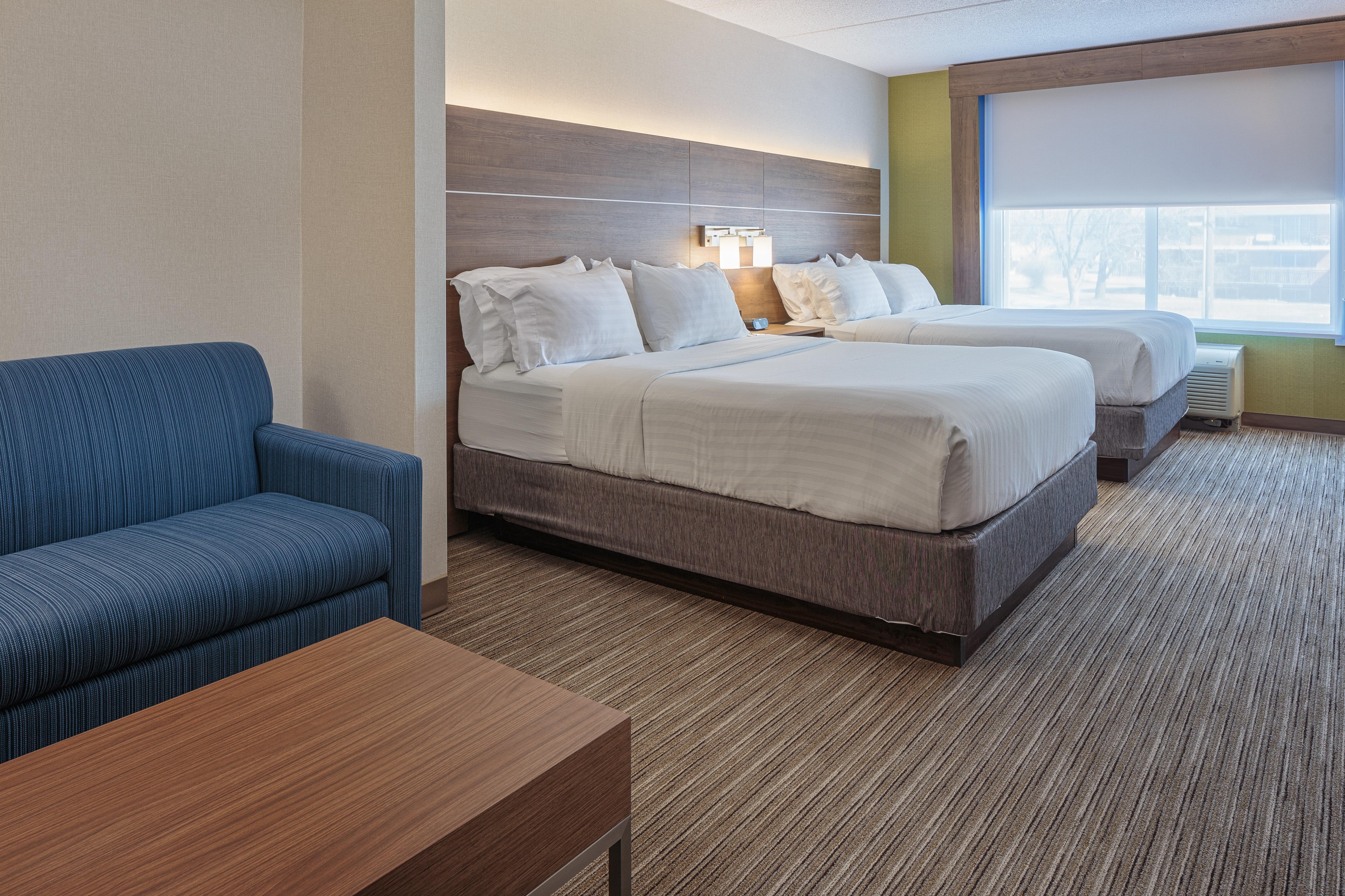 Holiday Inn Express & Suites - Belleville By Ihg Dış mekan fotoğraf