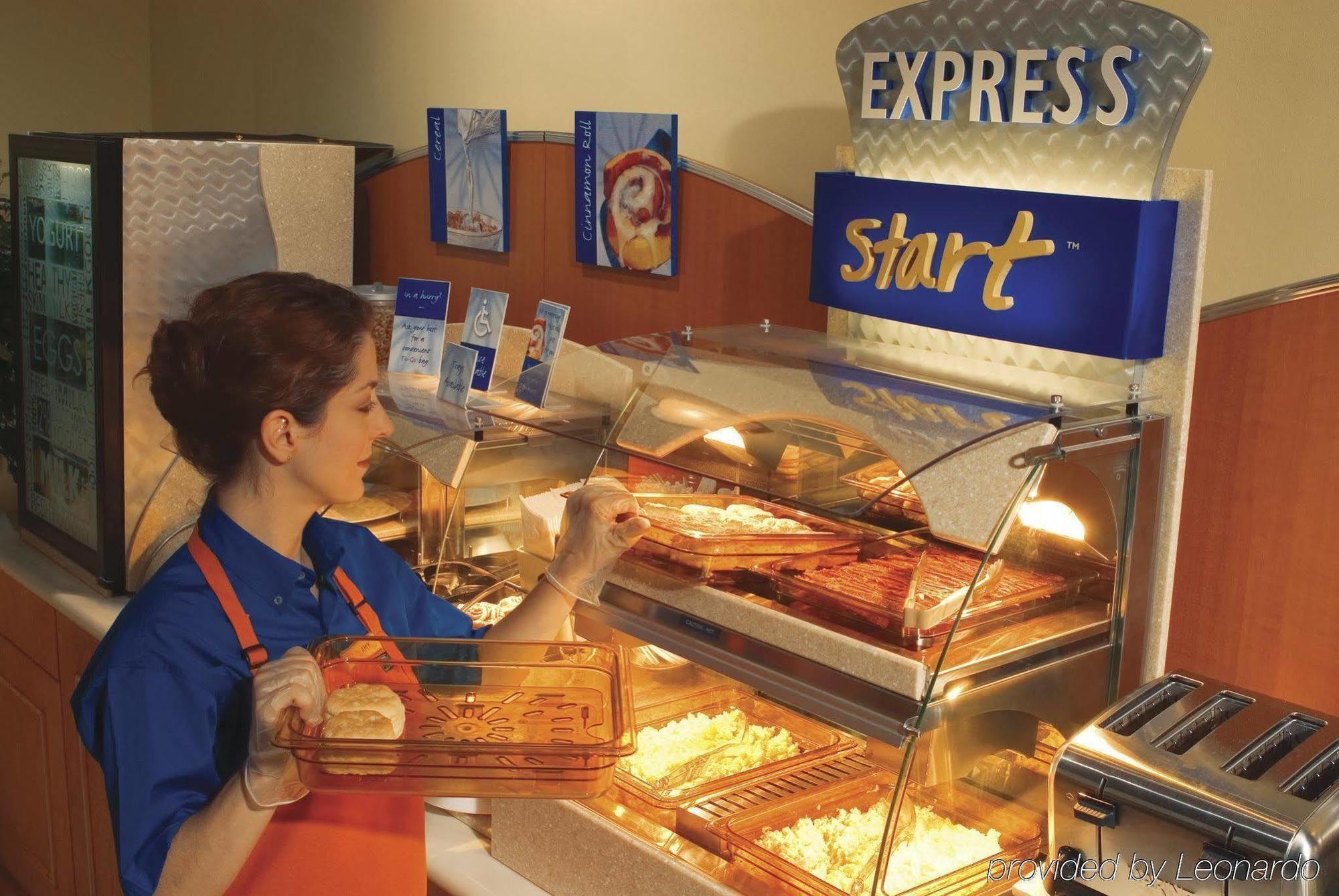 Holiday Inn Express & Suites - Belleville By Ihg Restoran fotoğraf